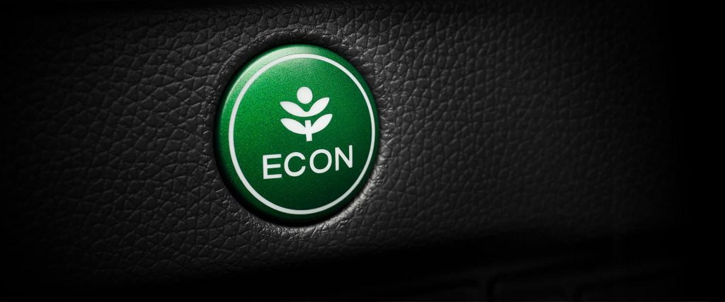 Honda ECON modu, sürücülerin sürüş tarzlarını ekonomiye uyarlamalarına yardımcı olmak için geliştirilmiş bir sistemdir.
